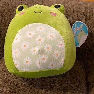 Wendy 8 inch squishemallow